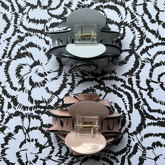 Camellia Flower Hair Claw Clip 2 piece set - Picture 4 of 8